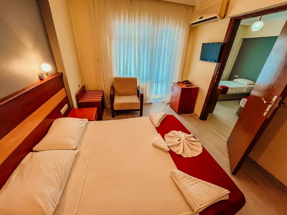 Hotel First Class Ντιντίμ Εξωτερικό φωτογραφία