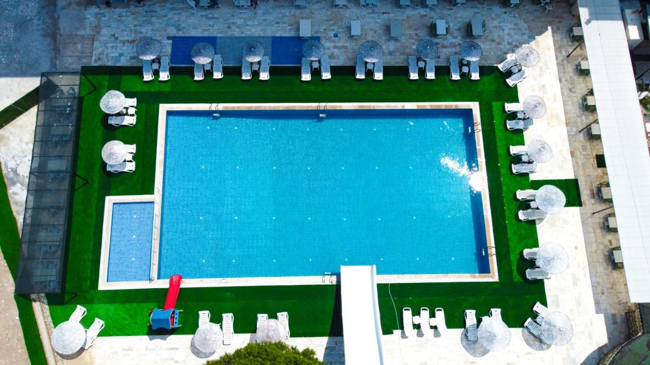 Hotel First Class Ντιντίμ Εξωτερικό φωτογραφία