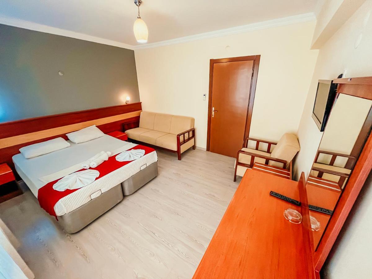 Hotel First Class Ντιντίμ Εξωτερικό φωτογραφία