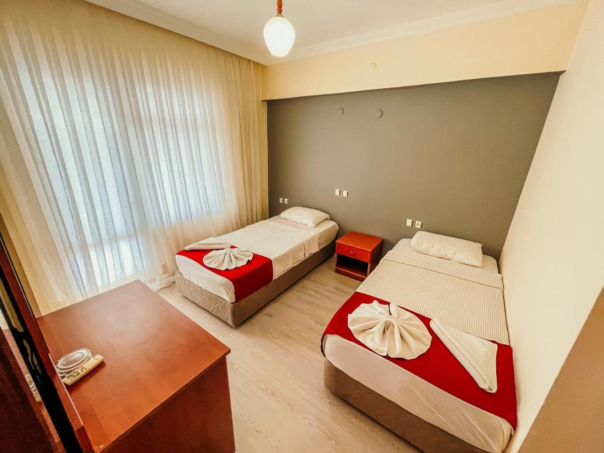 Hotel First Class Ντιντίμ Εξωτερικό φωτογραφία