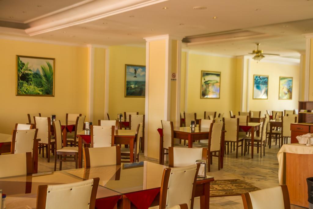 Hotel First Class Ντιντίμ Εξωτερικό φωτογραφία