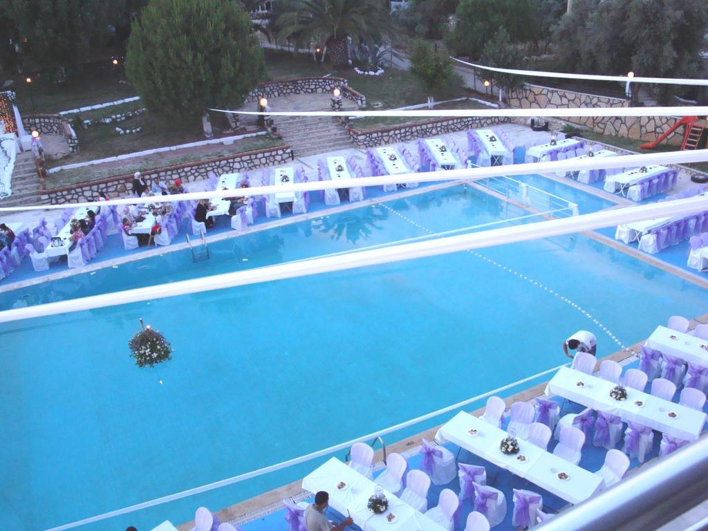 Hotel First Class Ντιντίμ Εξωτερικό φωτογραφία