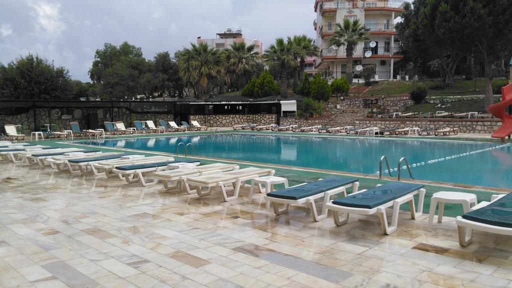 Hotel First Class Ντιντίμ Εξωτερικό φωτογραφία
